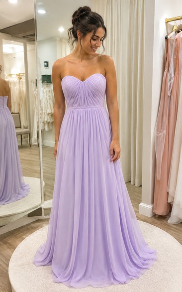 Robe trapèze plissée en mousseline à décolleté cœur et fermeture éclair au dos
