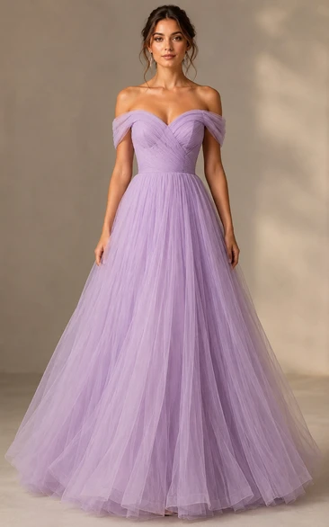 Robe de bal lilas à épaules dénudées avec jupe en tulle fluide et corsage plissé