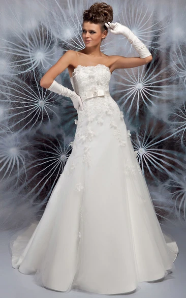 A-Line Strapless Sleeveless Floral Long Satin Wedding Dress With Backless Style And Bow