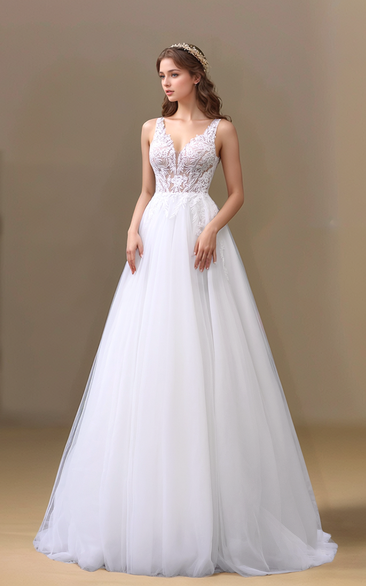 Sleeveless V-neck Empire A-line Tulle Wedding Dress With Lace Top