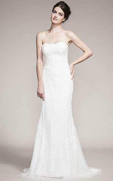 Strapless Maxi Appliqued Sleeveless Lace Wedding Dress