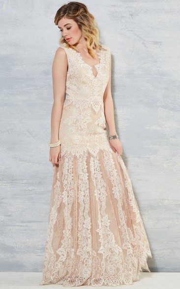 Sheath Sleeveless V-Neck Long Lace Wedding Dress With Appliques And V Back