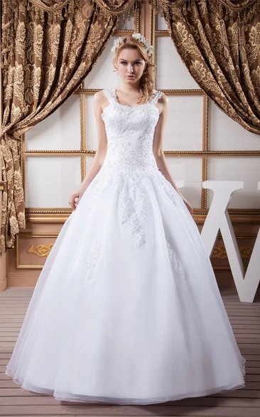 Strapped A-Line Crystal Detailing and Gown With Appliques