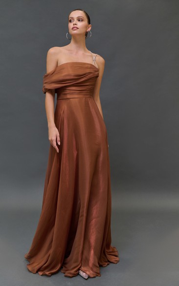 Off-the-shoulder Ruched Floor-length Dress with Straps