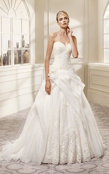 A-Line Sweetheart Long Organza&Lace Wedding Dress With Appliques And Draping