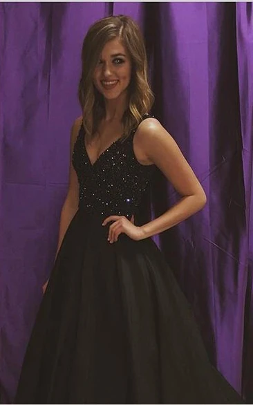 Sexy Black V-Neck Sleeveless Prom Dresses Beadings Sequins A-Line