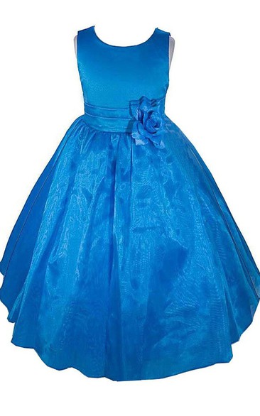 Sleeveless Scoop-neck A-line Dress With Flower and Bow