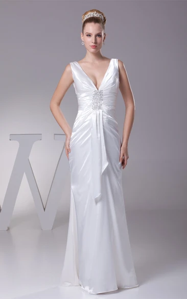 Plunged Sheath Central-Ruched Corset Back and Dress With Ribbon