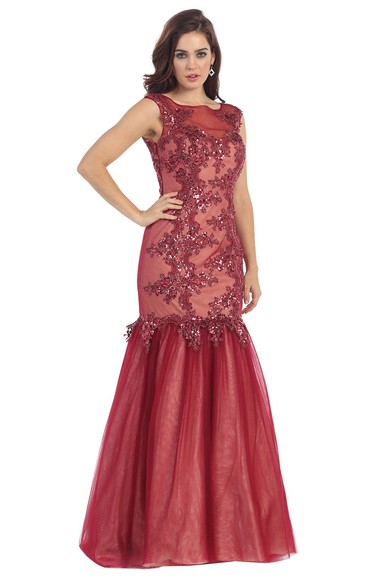 Trumpet Bateau Sleeveless Tulle Illusion Dress With Appliques And Sequins