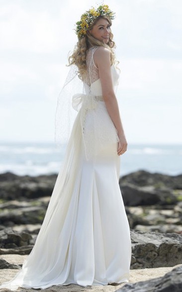 Long Bowed Chiffon Wedding Dress With Watteau Train And Backless