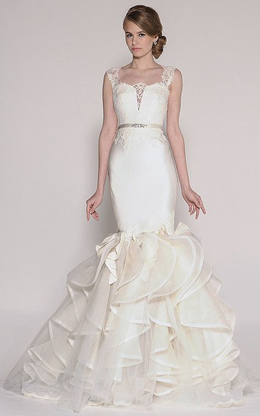 Trumpet Appliqued Sleeveless Long Satin Wedding Dress With Draping