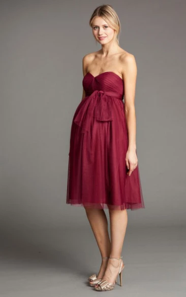 Knee-Length Sleeveless Bowed Empire Sweetheart Tulle Bridesmaid Dress