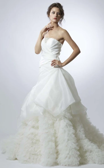 A-Line Floor-Length Sleeveless Strapless Ruffled Satin Wedding Dress With Backless Style And Beading