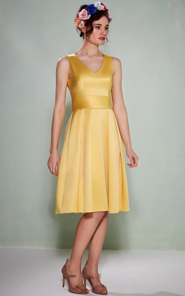 Knee-Length Sleeveless V-Neck Satin Bridesmaid Dress