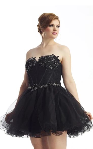 A-line Short Sweetheart Sleeveless Tulle Lace Appliques Beading Lace-up/Corset Back Dress