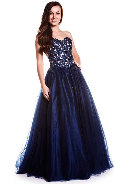 A-Line Sleeveless Maxi Sweetheart Appliqued Tulle Prom Dress With Lace-Up Back And Beading