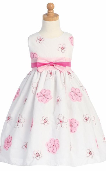 Tea-Length Bowed Embroideried Taffeta Flower Girl Dress