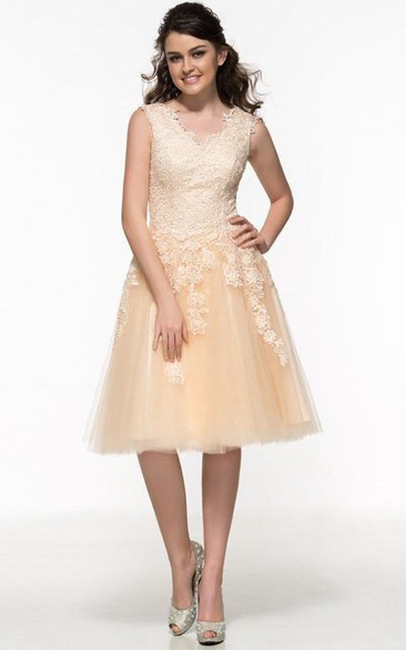 V-Neck Appliques Beaded Lace Knee-Length Prom Dress