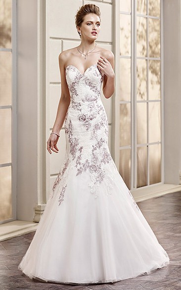 Mermaid Appliqued Sleeveless Sweetheart Floor-Length Lace Wedding Dress