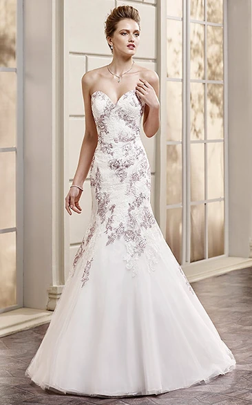 Mermaid Appliqued Sleeveless Sweetheart Floor-Length Lace Wedding Dress
