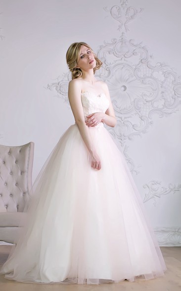 A-Line Floor-Length Sweetheart Sleeveless Lace-Up Organza Dress With Sash