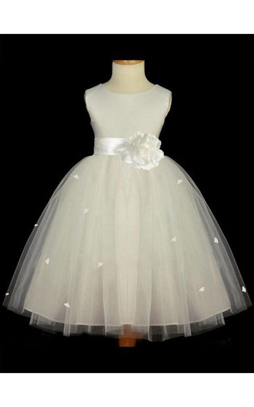 A-line Scoop Sleeveless Hand-made Flower Floor-length Tulle Flower Girl First Communion Dresses