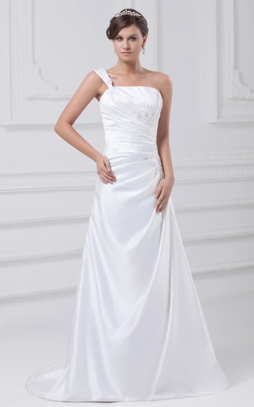 Sleeveless A-Line Side-Ruched Single Strap and Gown With Lace