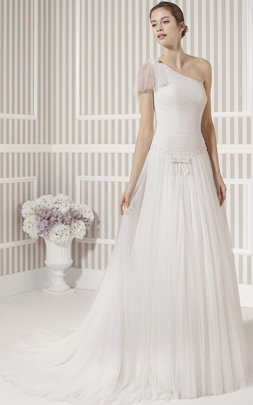 Maxi One-Shoulder Poet-Sleeve Ruched Tulle Wedding Dress With Court Train