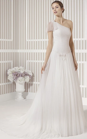 Maxi One-Shoulder Poet-Sleeve Ruched Tulle Wedding Dress With Court Train
