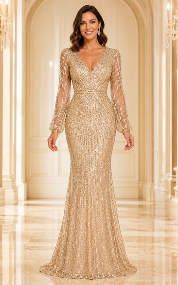 Robe de soirée fourreau champagne à sequins, manches longues et col en V