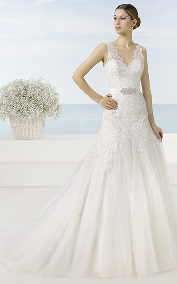 A-Line V-Neck Sleeveless Appliqued Long Lace&Tulle Wedding Dress With Waist Jewellery And Pleats