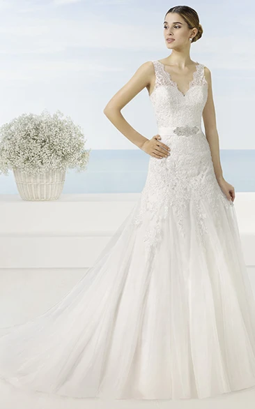 A-Line V-Neck Sleeveless Appliqued Long Lace&Tulle Wedding Dress With Waist Jewellery And Pleats