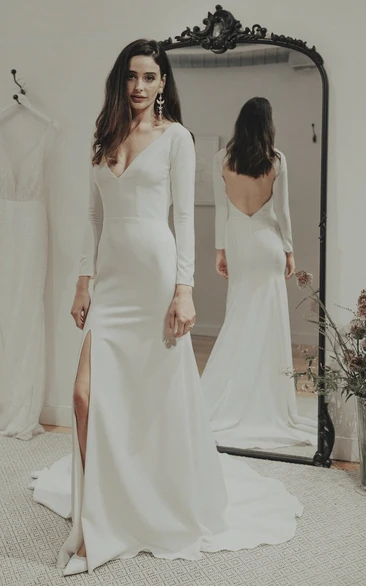 Split Front Satin Sexy Wedding Bridal Gown With Deep V-neck And Keyhole