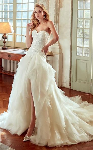Sweetheart High-Low Beach Wedding Dress with Ruching Skirt and Lace Corset