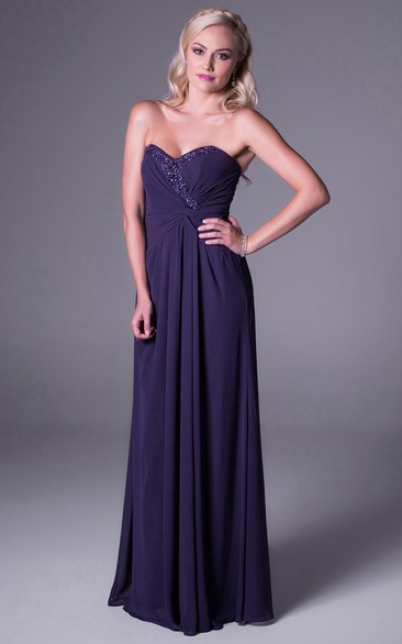 Sweetheart Sleeveless Ruched Chiffon Bridesmaid Dress With Beading
