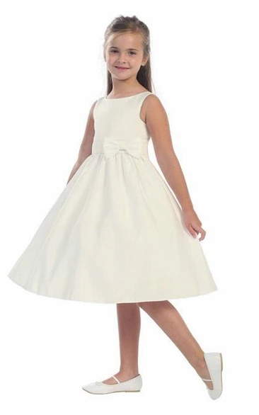 Knee-Length Tiered Bowed Sequins&Satin Flower Girl Dress With Sash