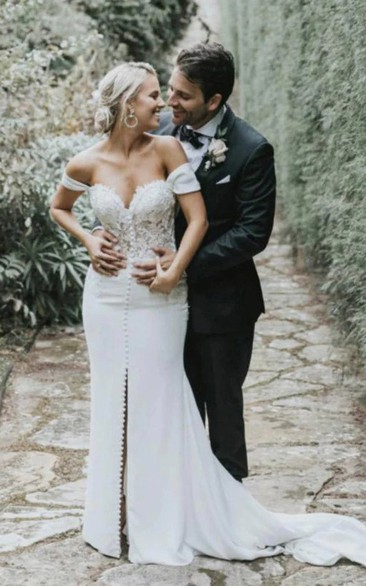 Off-the-shoulder Sheath Front Split Applique Beach Wedding Dress with Sweep Train