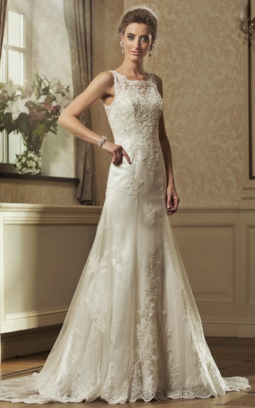 A-Line Square-Neck Floor-Length Sleeveless Appliqued Lace Wedding Dress