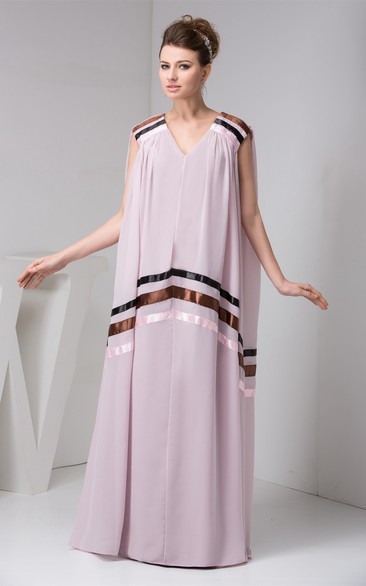 Caped-Sleeve Maxi Plunged Dress With Pleats