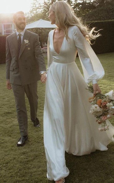 White Deep V-Neck Long Sleeve Wedding Dress