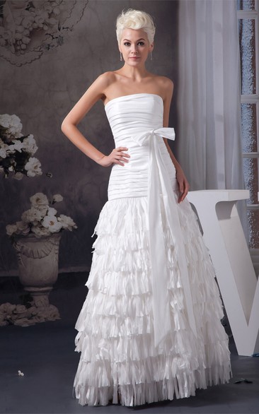 Strapless A-Line Ruched Tiers and Dress With Ribbon