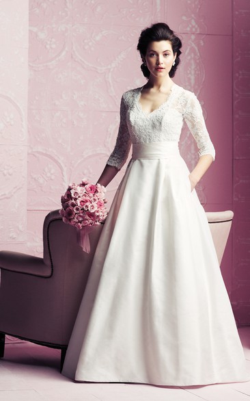 A-Line 3-4-Sleeved Elegant Vow Renewal Dress With Lace Bodice