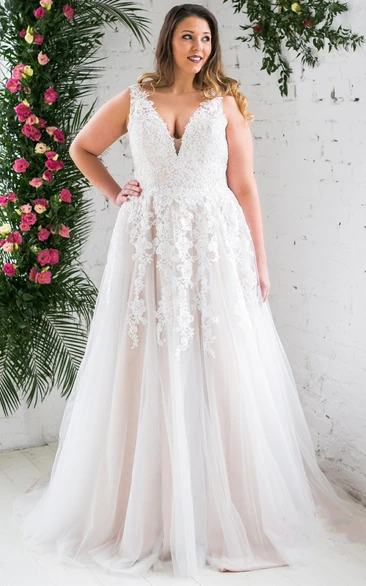 Gorgeous Tulle A Line Plunging Neckline Wedding Dress with Appliques