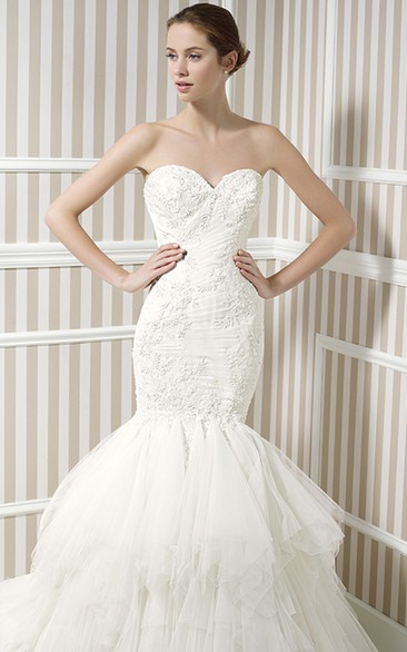 Trumpet Long Sweetheart Criss-Cross Sleeveless Tulle Wedding Dress With Cascading Ruffles And Appliques