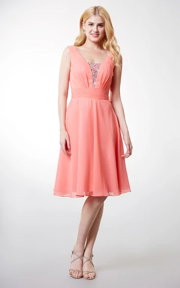 Glittering Scoop Neck Knee Length Chiffon Dress With Beaded Detailing