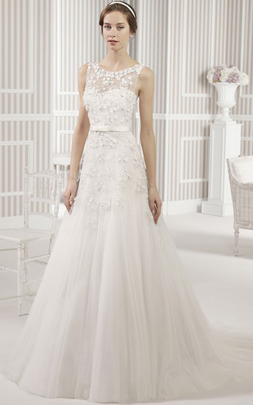 A-Line Floor-Length Sleeveless Scoop Floral Tulle Wedding Dress With Pleats