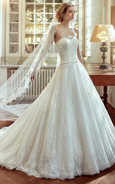 Strapless Waist-Draping Lace Wedding Dress With Court Train And Appliques