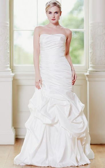 Mermaid Strapless Ruffled Taffeta Wedding Dress With Ruching And Lace Up