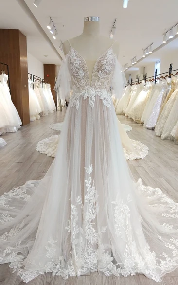 Cute Spaghetti Plunged Empire Ethereal Tulle Applique Lace Wedding Dress