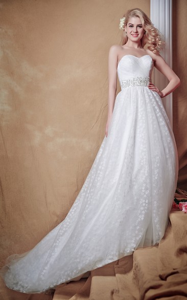 Inspired Sweetheart Tulle Wedding Gown With Belt